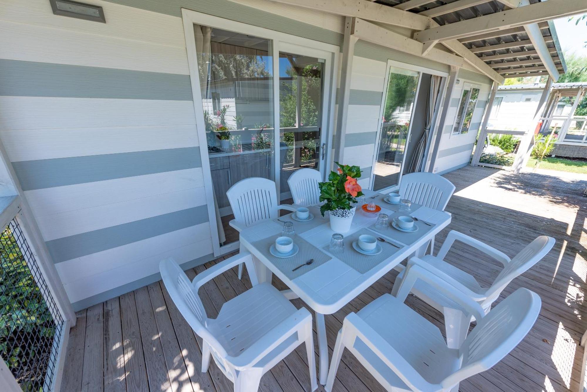 Club Del Sole Stork Family Collection Hotel Giulianova Exterior photo