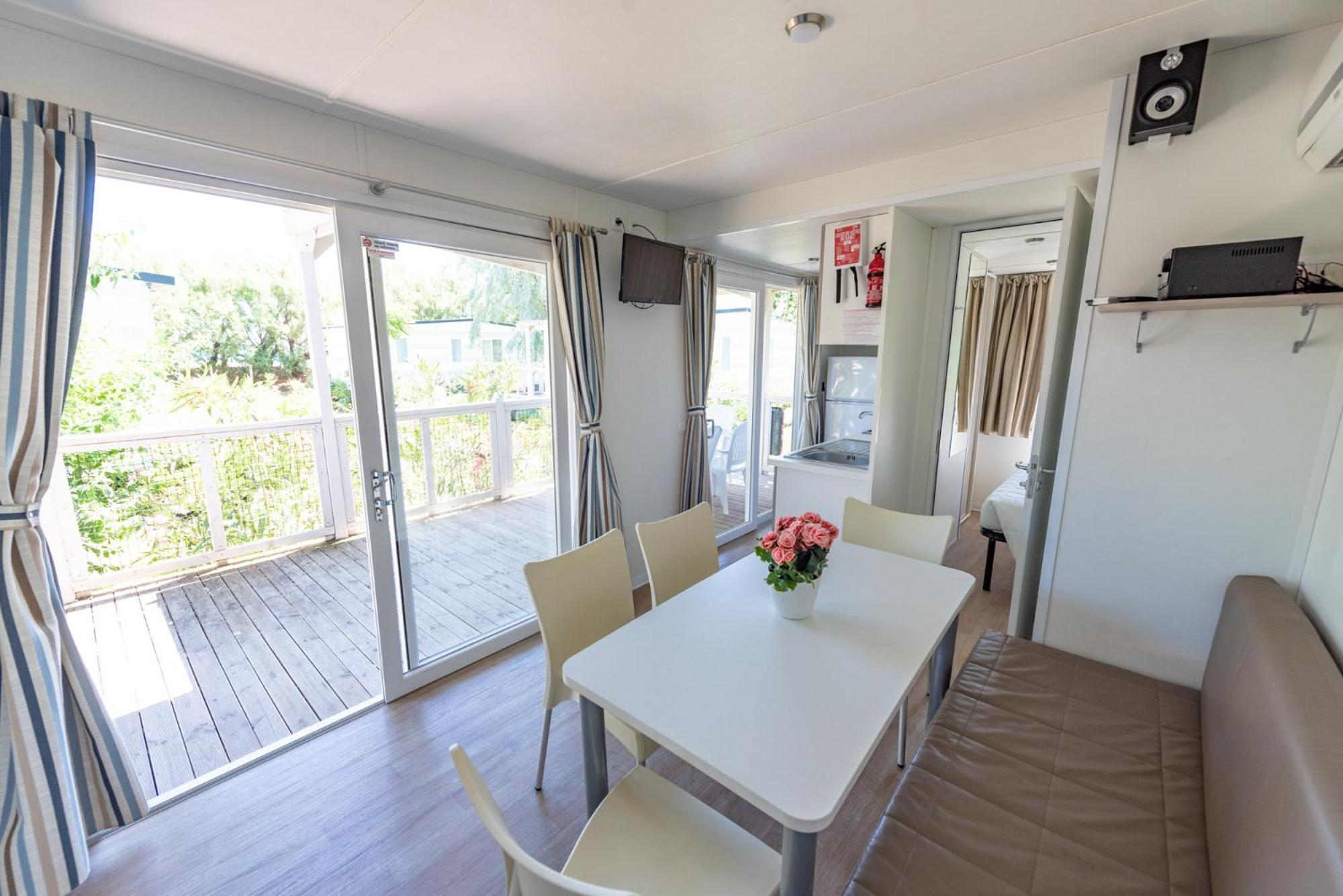 Club Del Sole Stork Family Collection Hotel Giulianova Exterior photo