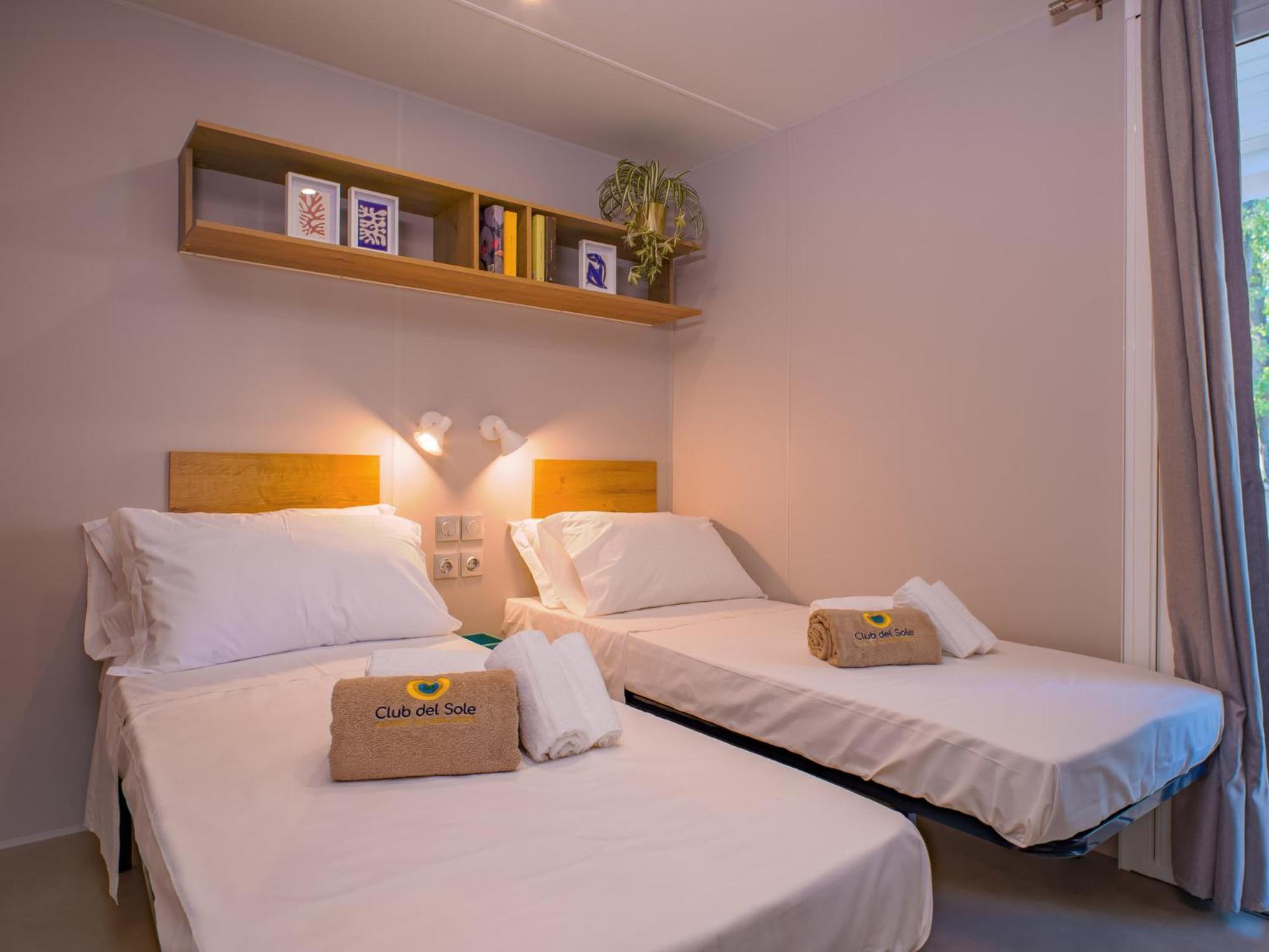Club Del Sole Stork Family Collection Hotel Giulianova Exterior photo